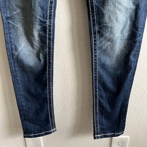 NWOT Miss Me Dark Wash Skinny Stitch Jeans Size 27 Style JS5014S195 - Picture 3 of 15
